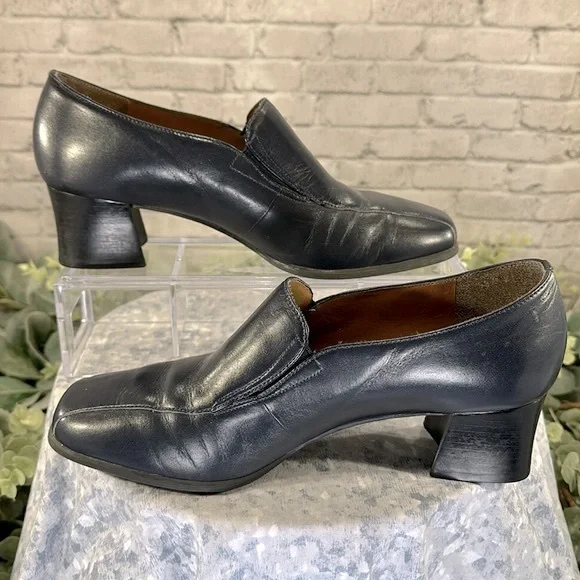 Naturalizer Navy Blue Leather Square Toe 2” Dress Heel Loafers WMS 8M💙GUC💙 - Picture 4 of 9